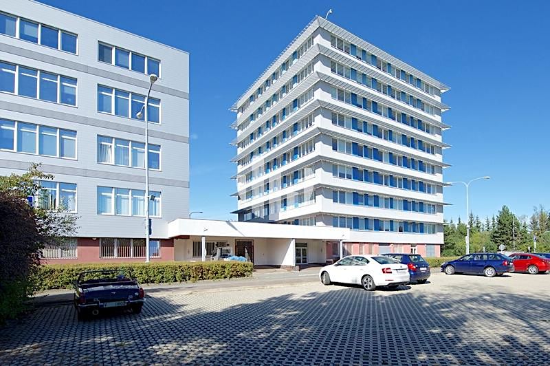 Pronájem kanceláře 135 m²