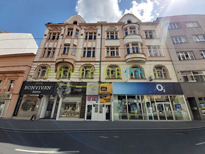 Prodej činžovního domu 1861 m²