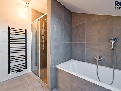 Prodej  rodinného domu 167 m², pozemek 679 m² — photo 3