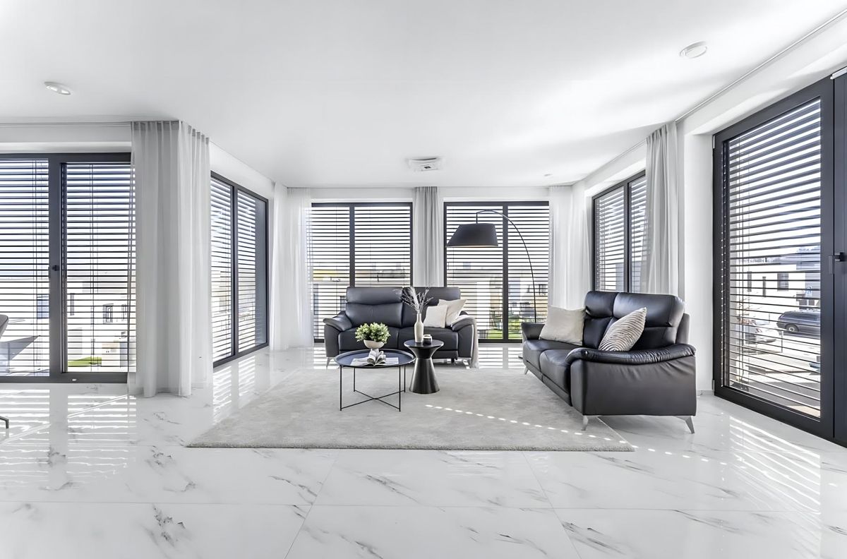 Prodej rodinného domu 290 m², pozemek 820 m² – fotografie 2