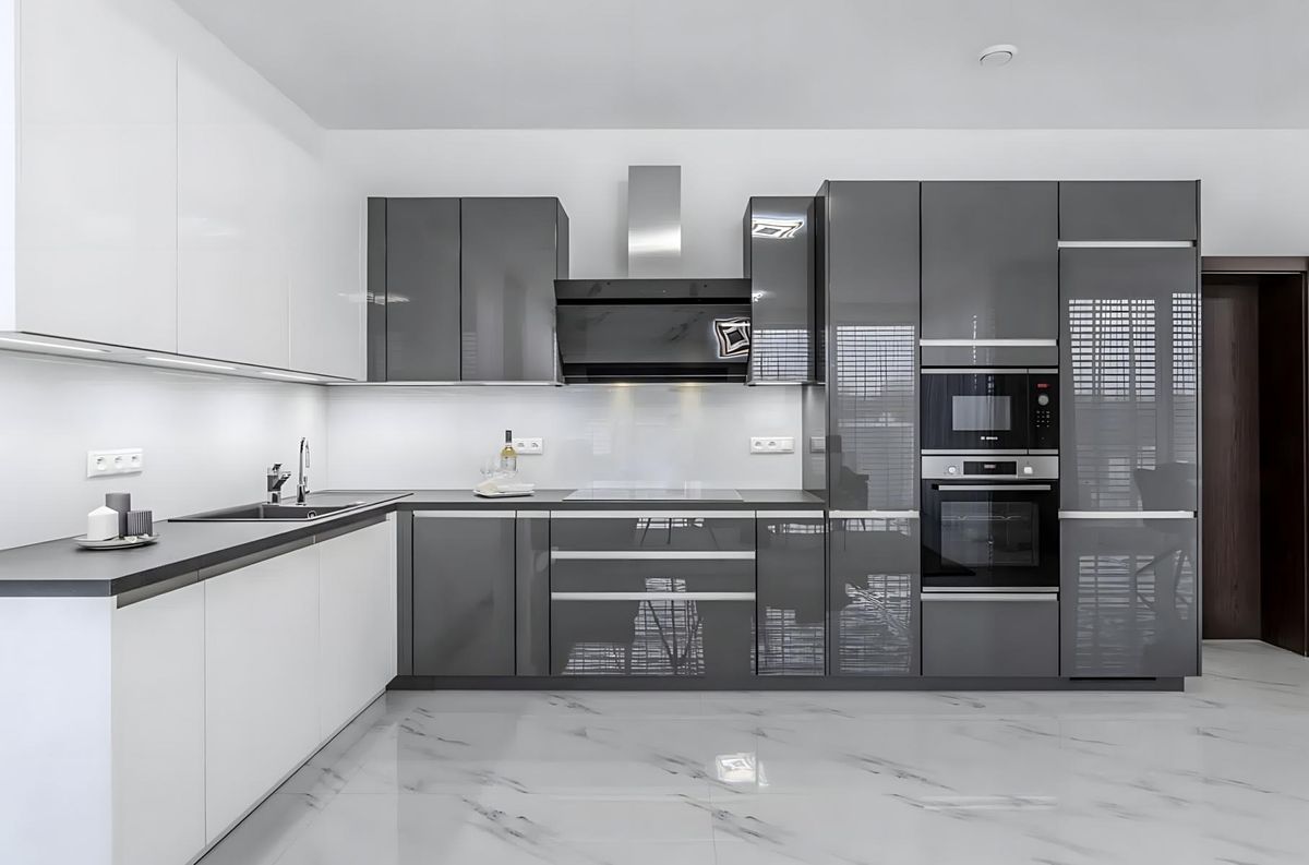 Prodej rodinného domu 290 m², pozemek 820 m² – fotografie 4