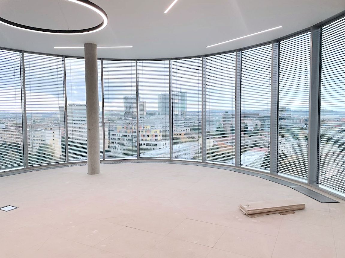 Pronájem kanceláře 406 m² – fotografie 2