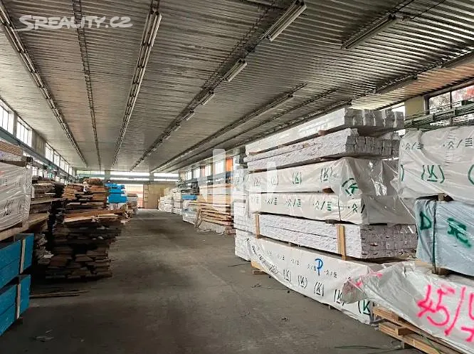 Pronájem skladového prostoru 1000 m² – pohled 6