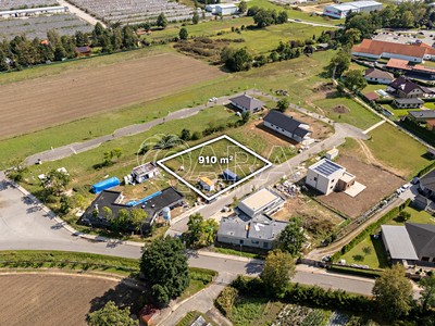 Prodej  stavebního pozemku 910 m²