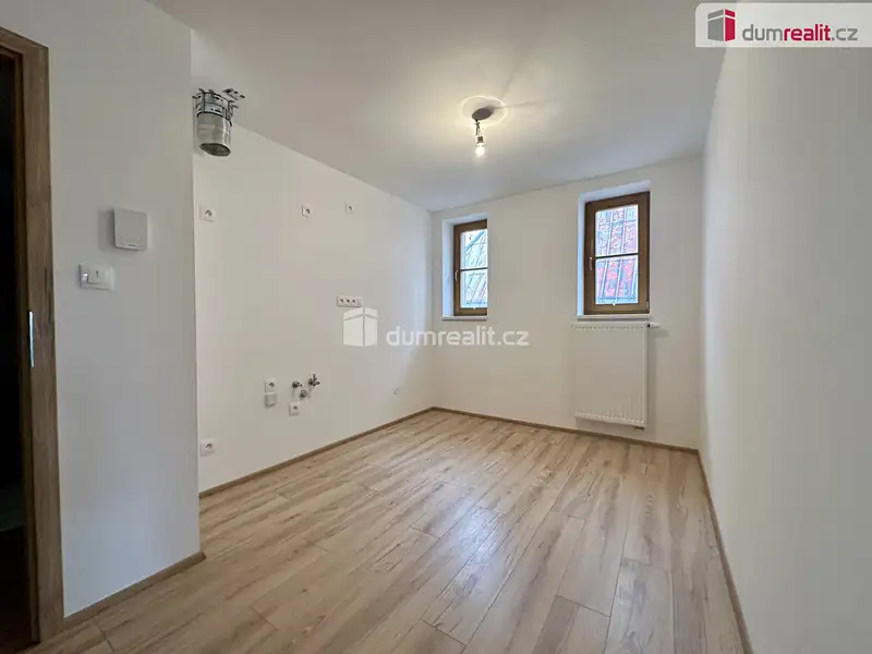 Prodej bytu 2+kk 56 m², Horní Blatná – náhled fotky 3