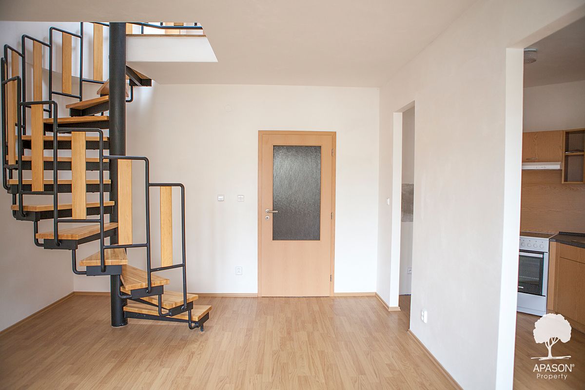 Pronájem bytu 5+1 111 m² (Mezonet)