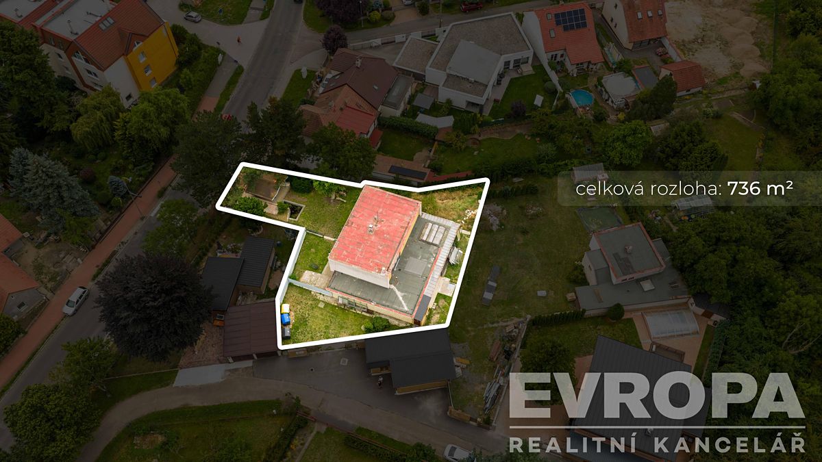 Prodej rodinného domu 200 m², pozemek 736 m²