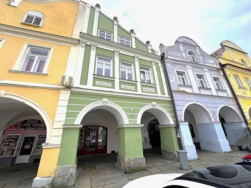 Prodej rodinného domu 340 m², pozemek 328 m², Domažlice – náhled fotky 3