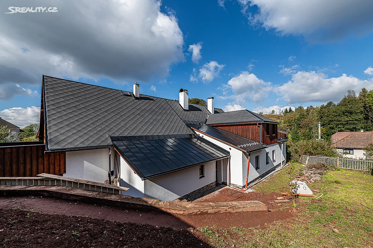 Prodej chalupy 417 m², pozemek 22423 m² – pohled 4
