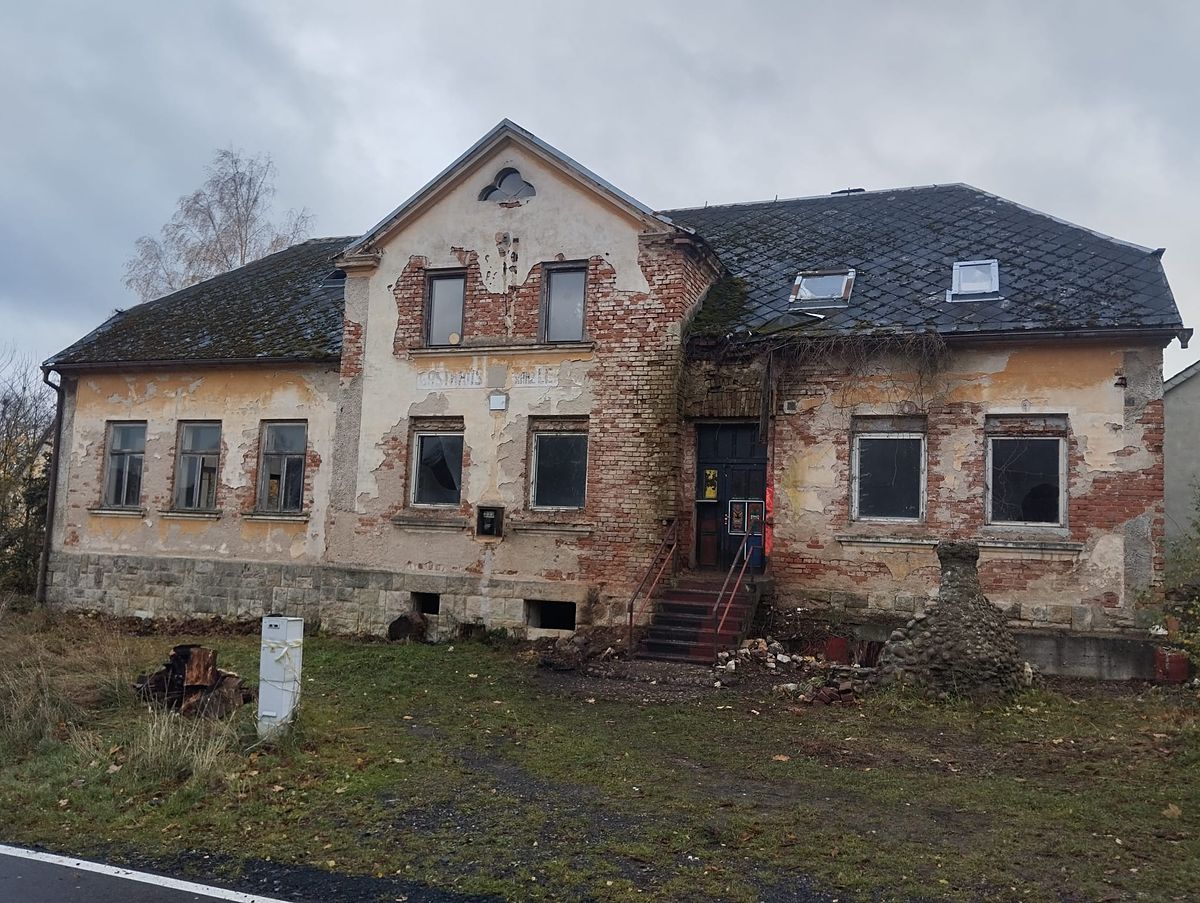 Prodej chalupy 400 m², pozemek 962 m², Teplá – fotka 1 z 3