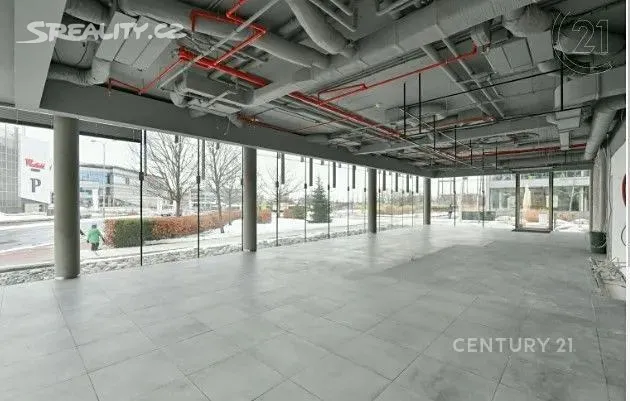Pronájem kanceláře 287 m² – pohled 3