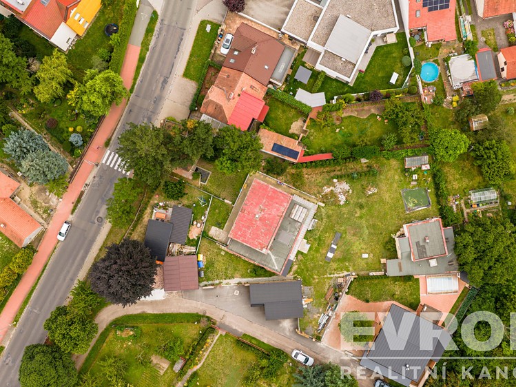 Prodej domu, 200 m² (2 z 19)