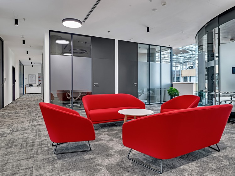 Pronájem komerčního prostoru, 744 m² (16 z 22)