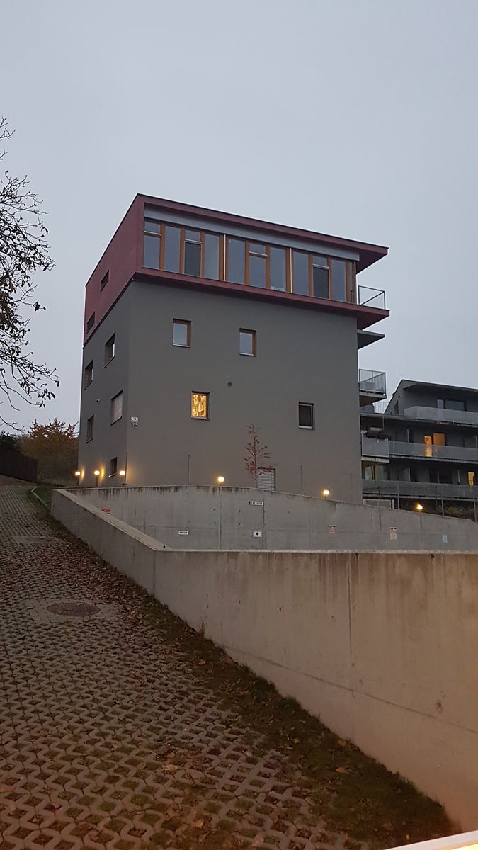 Pronájem garážového stání 18 m² – fotografie 3