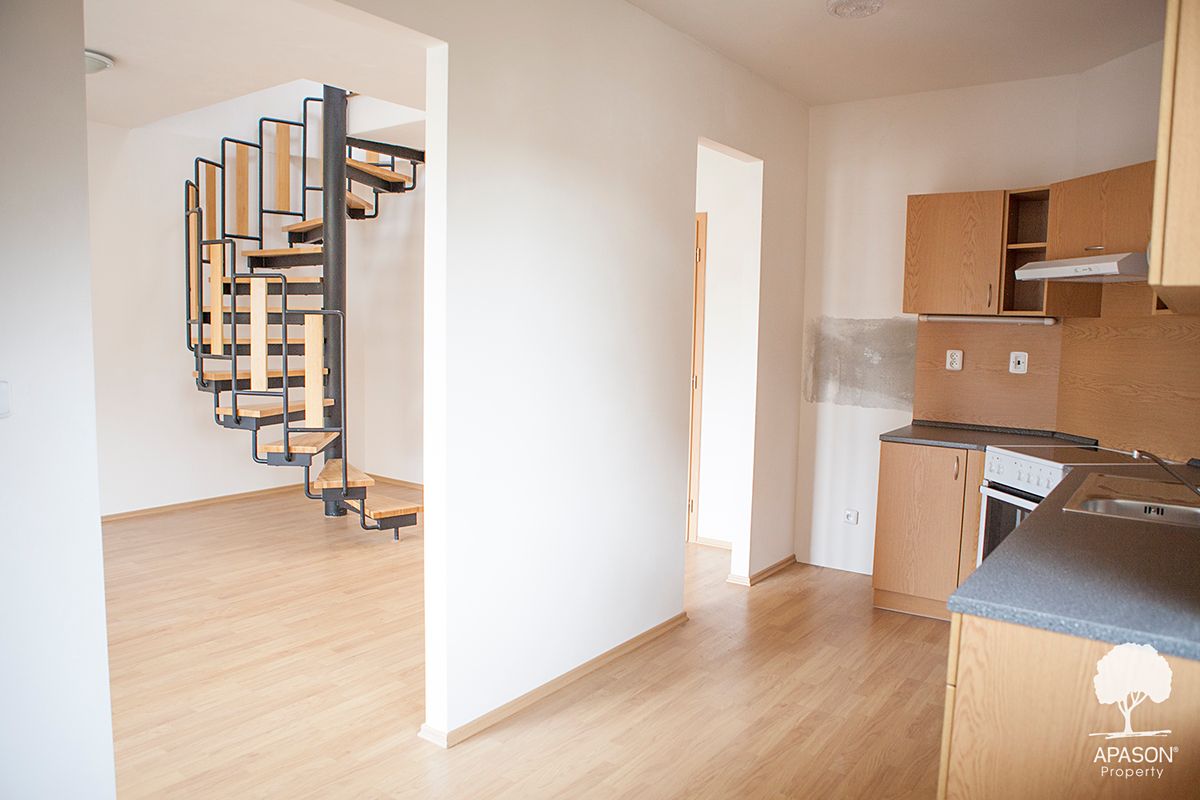 Pronájem bytu 5+1 111 m² – fotografie 2