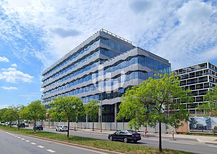 Pronájem kanceláře 420 m², Praha