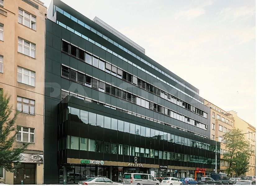 Pronájem obchodního prostoru 184 m²