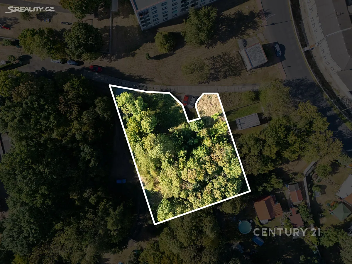 Prodej stavebního pozemku 1727 m² - Widok 2