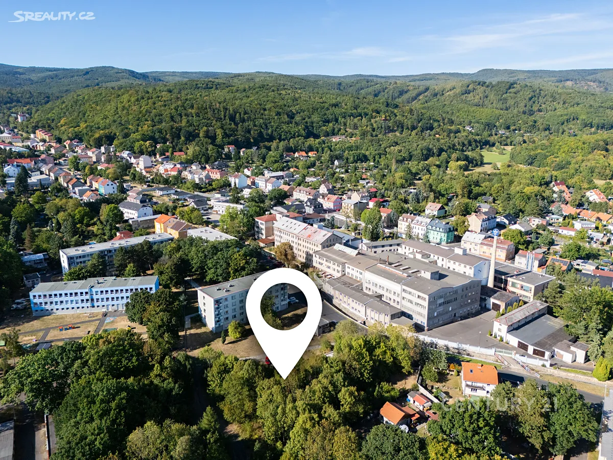 Prodej stavebního pozemku 1727 m² - Widok 3