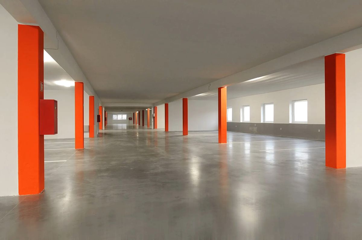 Prodej garážového stání 16 m²