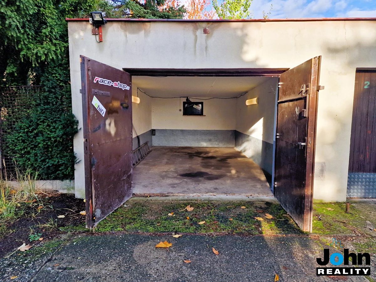 Pronájem garáže 18 m² – fotografie 3
