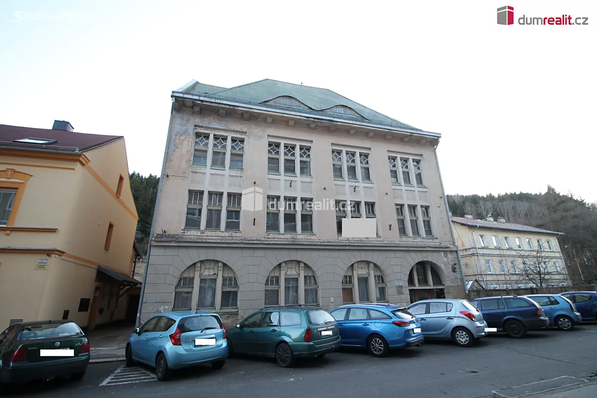 Prodej činžovního domu 1000 m²