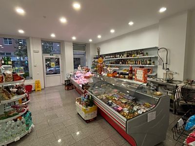 Prodej obchodního prostoru 143 m²