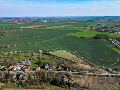 Prodej  stavebního pozemku 1 820 m² — photo 2