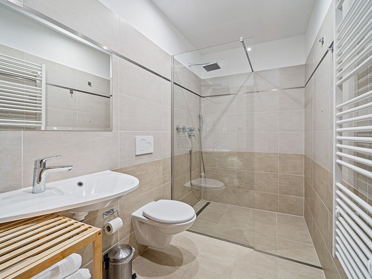 Prodej komerčního prostoru, 300 m² (33 z 42)