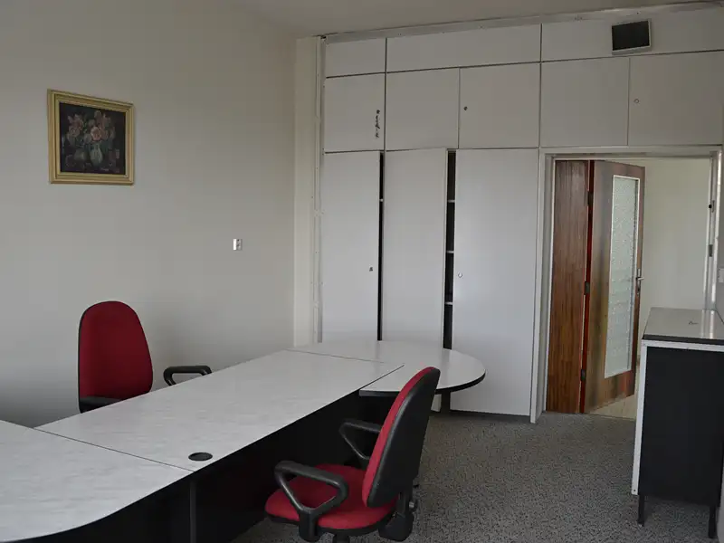 Pronájem kanceláře 20 m², Žďár nad Sázavou – náhled fotky 3