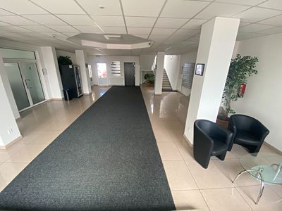 Pronájem kanceláře 136 m²