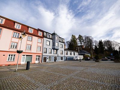 Prodej vícegeneračního domu 900 m², pozemek 1353 m²