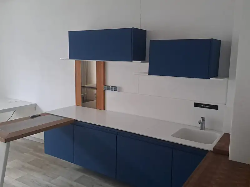 Pronájem skladového prostoru 400 m², Cheb – náhled fotky 3