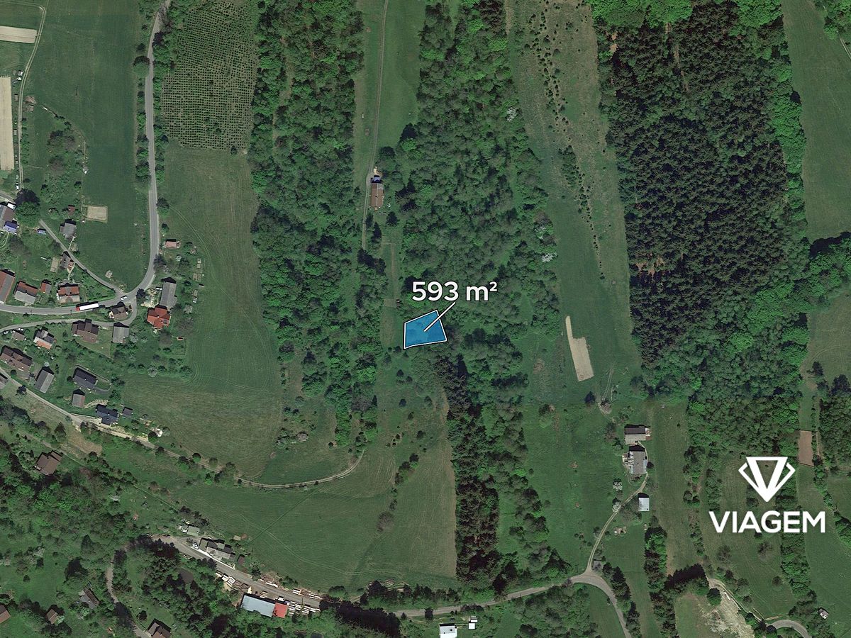 Prodej pole 593 m² – fotografie 2