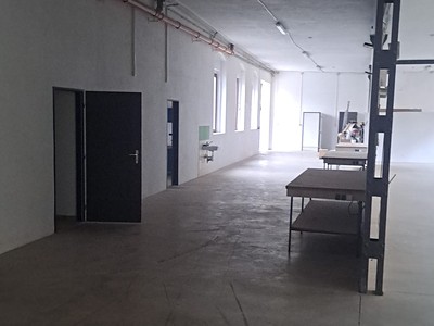 Gewerbefläche zur Miete, 400 m² (2 von 13)