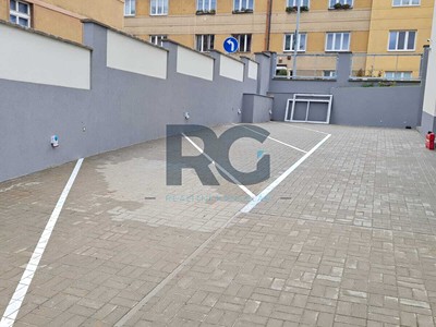Prodej garážového stání 20 m²
