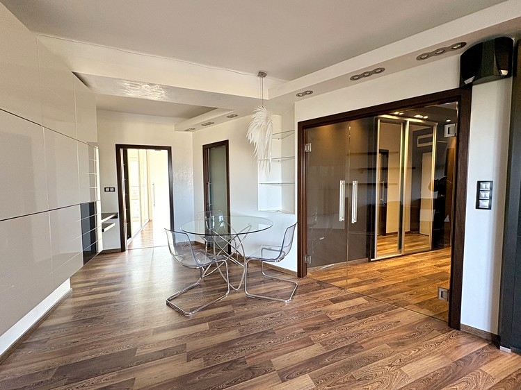 Wohnung 2+kk zum Kauf, 53 m² (2 von 14)