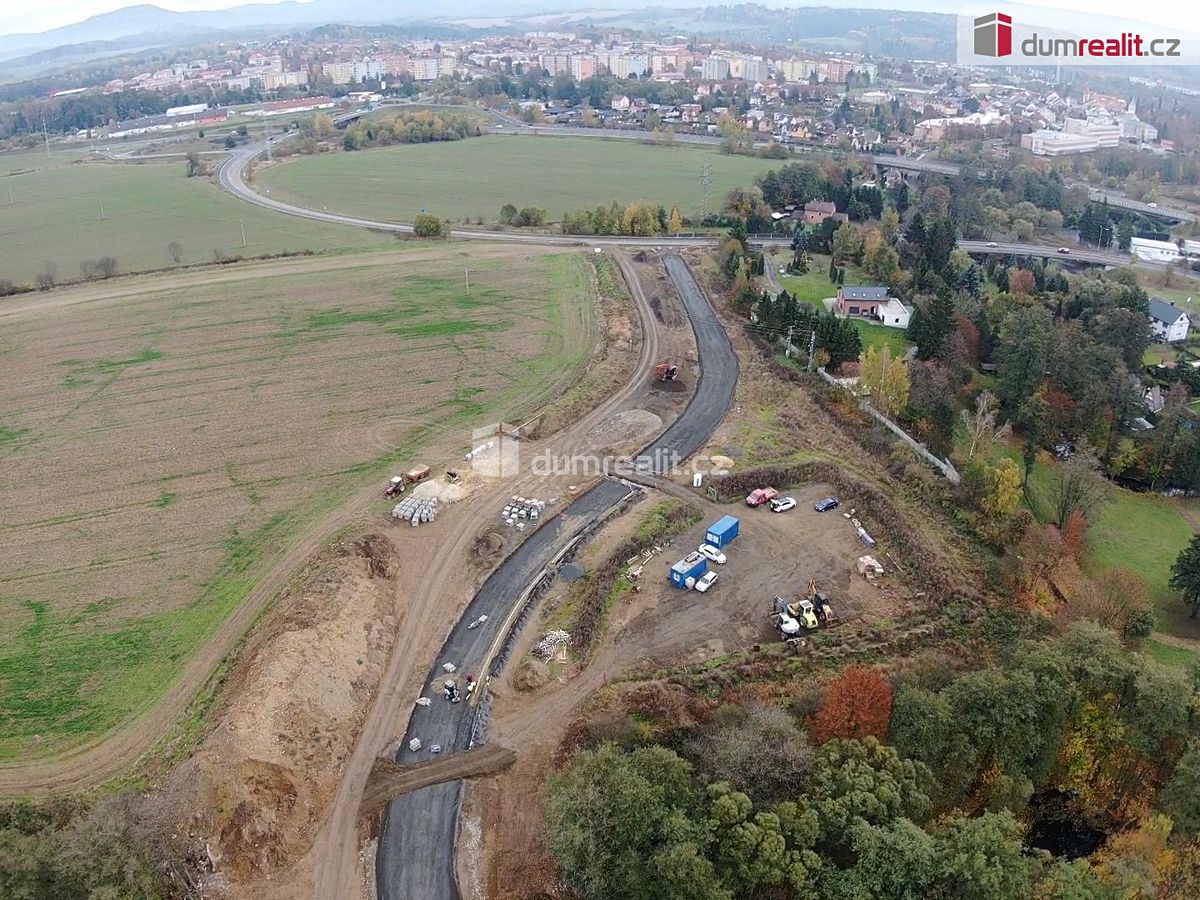 Prodej stavebního pozemku 1659 m² – fotografie 2
