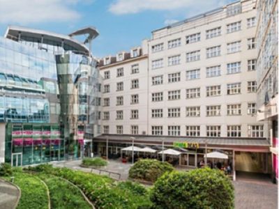 Pronájem obchodního prostoru 128 m²