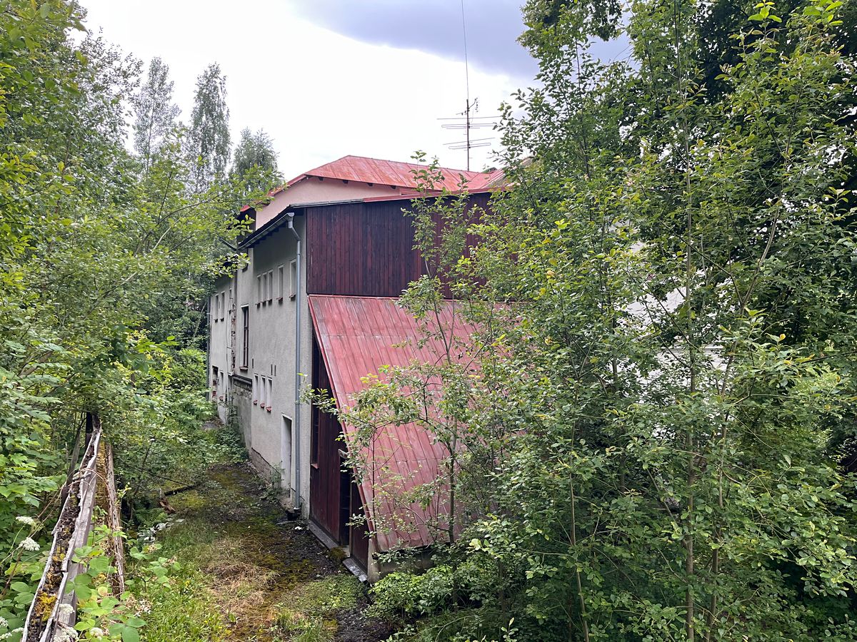 Prodej činžovního domu 669 m² – fotografie 2