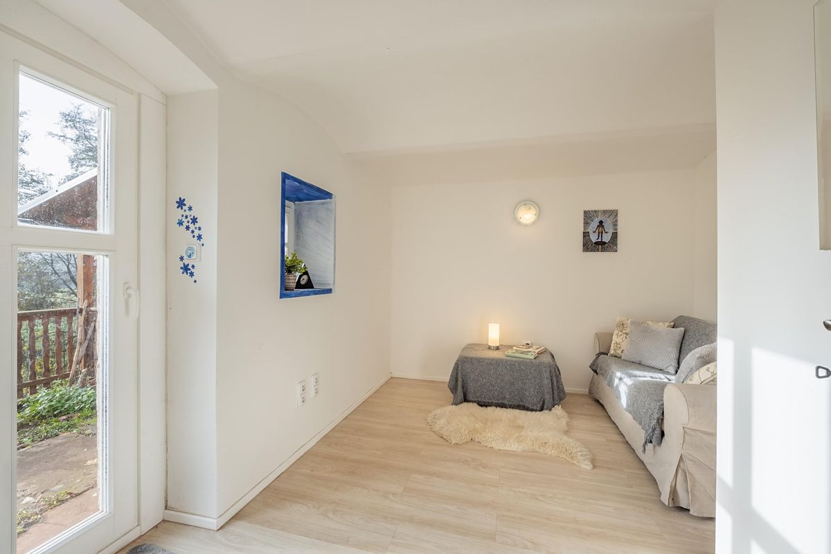 Prodej rodinného domu 142 m², pozemek 3070 m² – fotografie 5