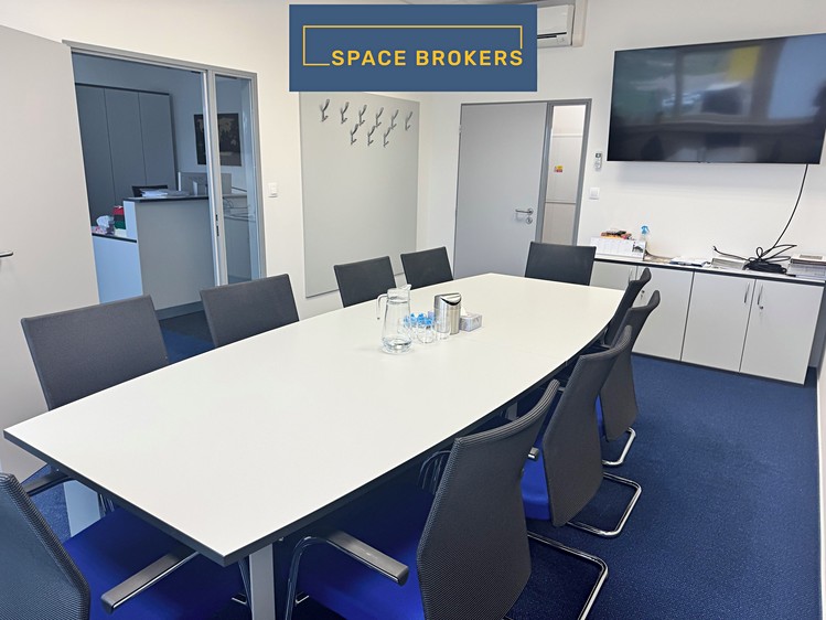 Pronájem komerčního prostoru, 4 500 m² (16 z 20)