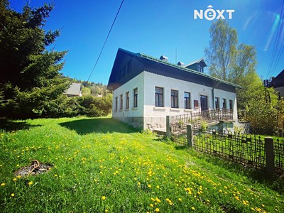 Prodej  rodinného domu 180 m², pozemek 1 275 m²