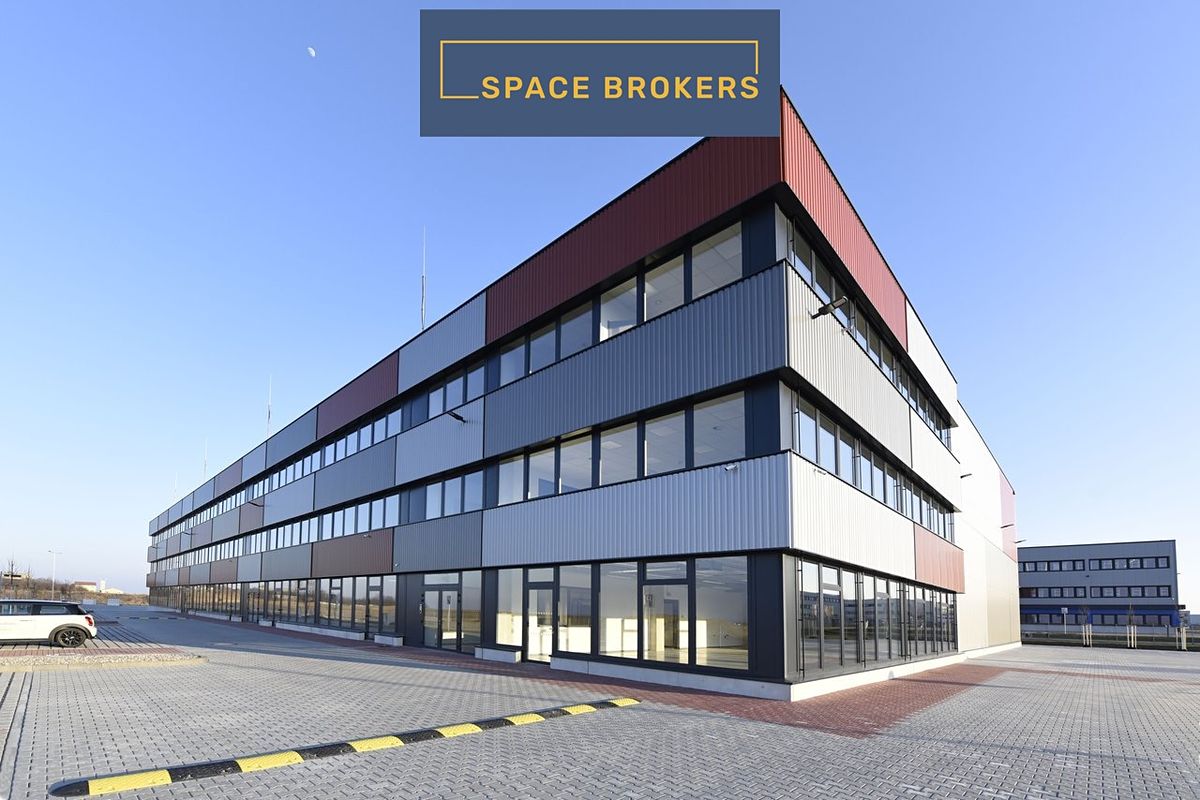 Pronájem obchodního prostoru 4500 m²