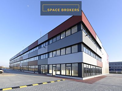 Pronájem obchodního prostoru 4500 m²