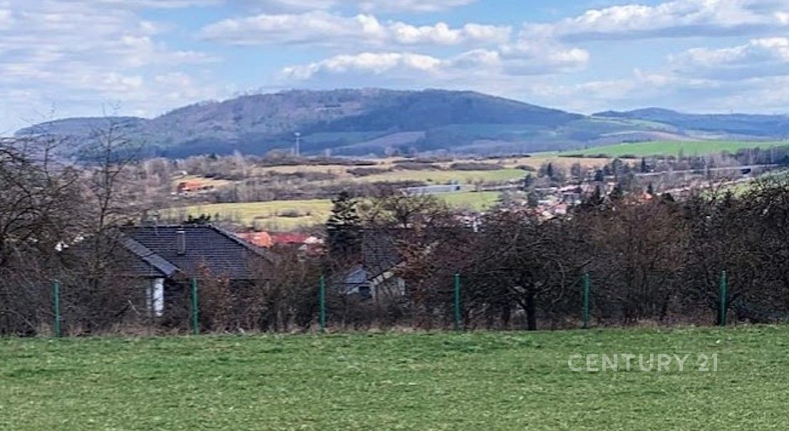 Prodej stavebního pozemku 1128 m², Poříčí nad Sázavou – fotka 1 z 3