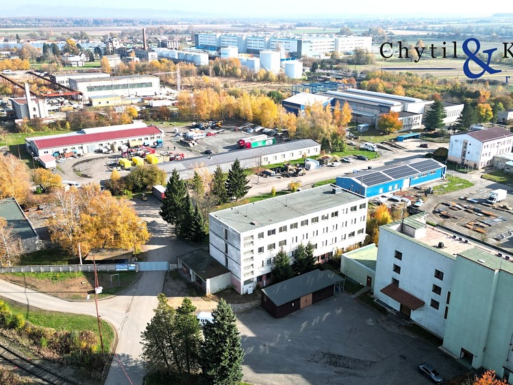Prodej komerčního prostoru, 1 600 m² (22 z 23)