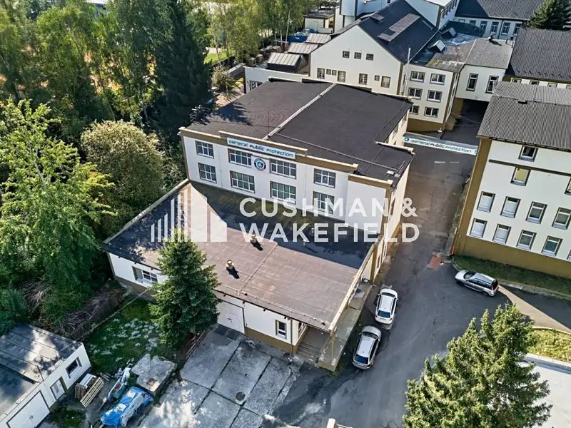 Prodej skladového prostoru 12337 m², Chodov – náhled fotky 2