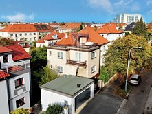 Prodej  rodinného domu 292 m², pozemek 384 m²