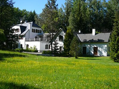 Prodej rodinného domu 1000 m², pozemek 133323 m²